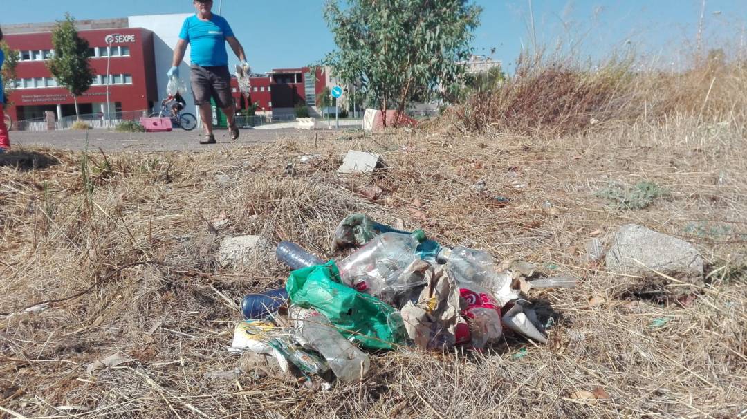 f32d40ba-39ab-4dee-b467-5872c1de5d00